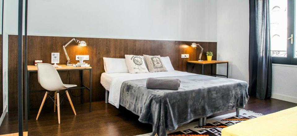 شقة Traveller House برشلونة المظهر الخارجي الصورة